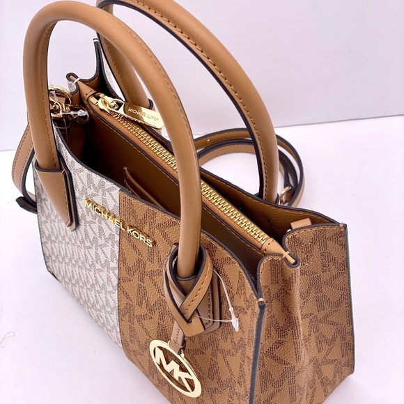 Michael Kors Small Mercer satchel crossbody - Picture 11 of 13